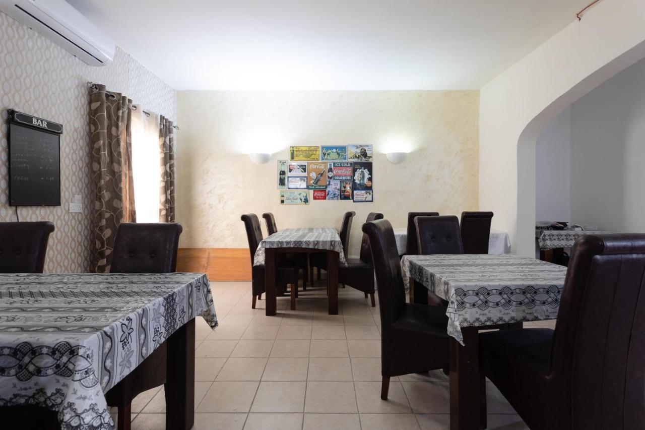 Tarona Guesthouse St. Paul's Bay Esterno foto