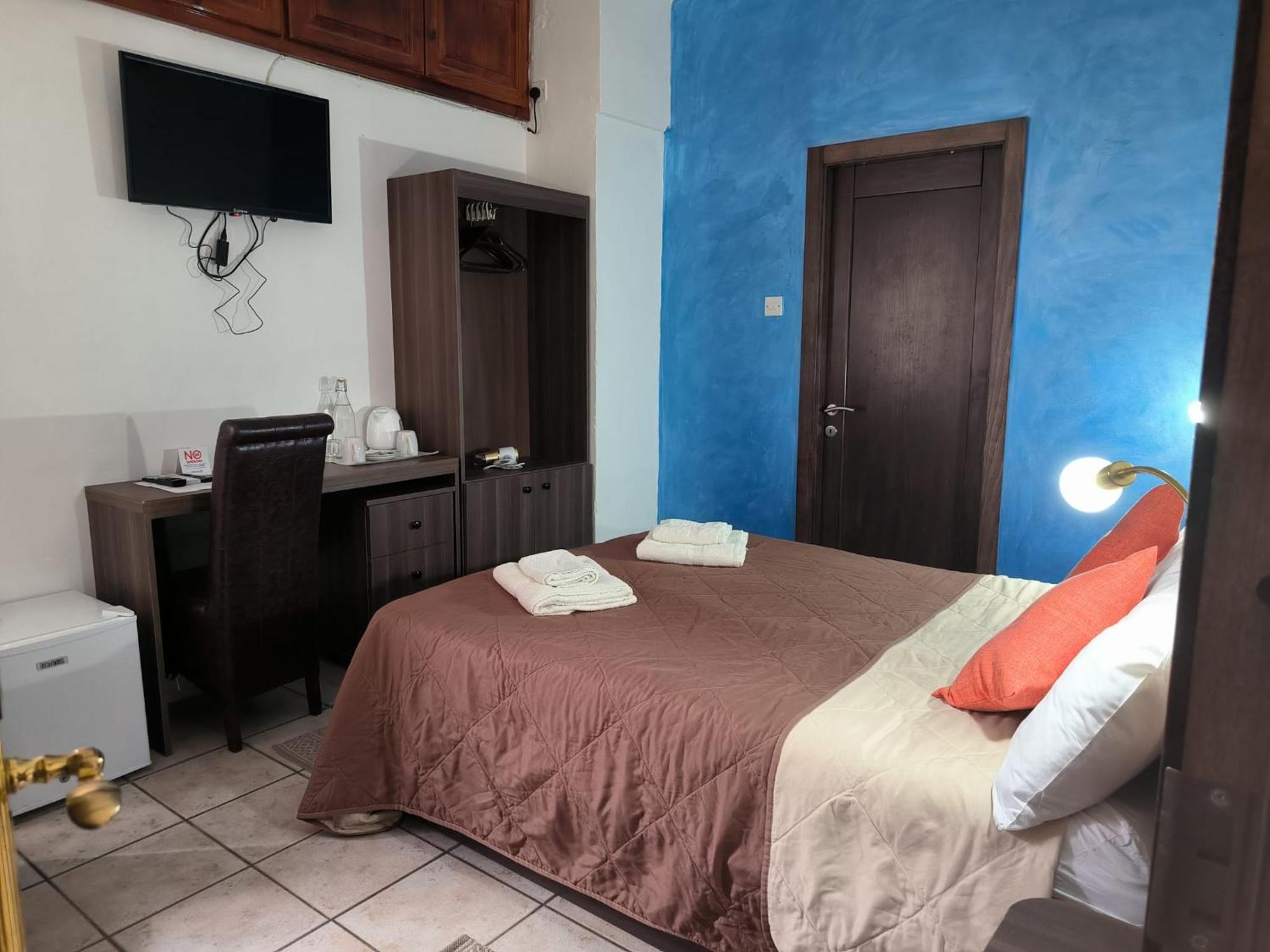 Tarona Guesthouse St. Paul's Bay Esterno foto