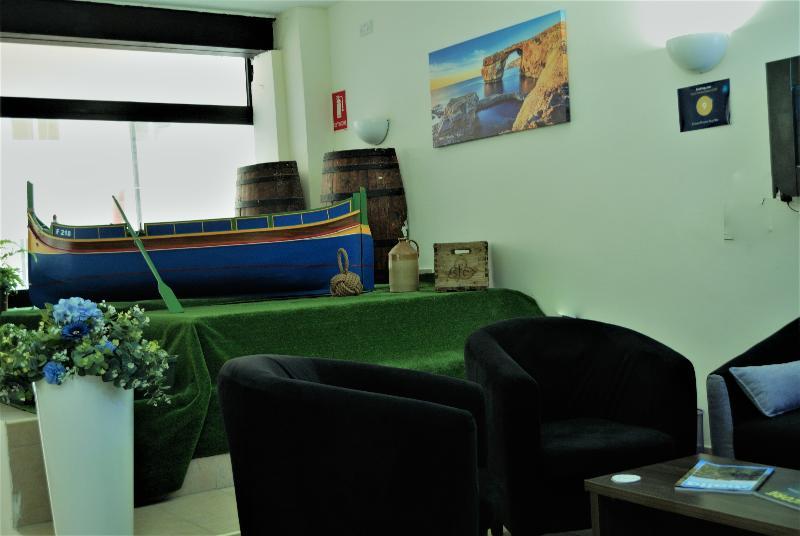 Tarona Guesthouse St. Paul's Bay Esterno foto