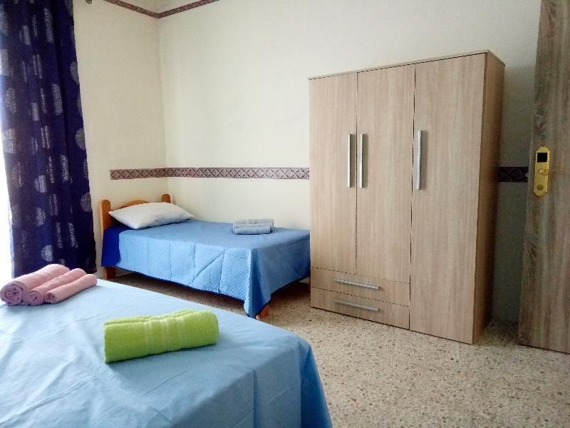 Tarona Guesthouse St. Paul's Bay Esterno foto