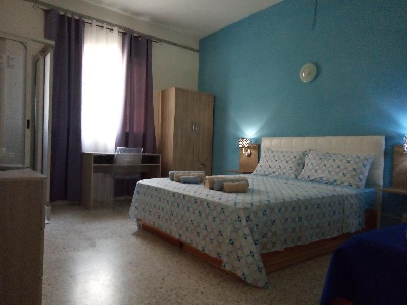 Tarona Guesthouse St. Paul's Bay Esterno foto